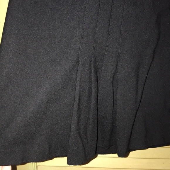 Coldwater Creek black knit skirt with front pleats - Picture 2 of 5